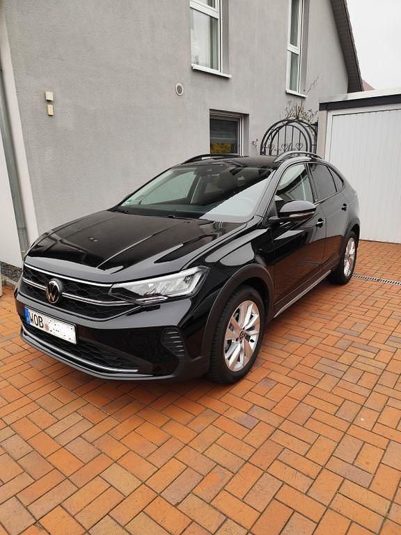 Gebraucht VW Taigo Move 150 PS (110 kW) 2024 Schwarz SUV