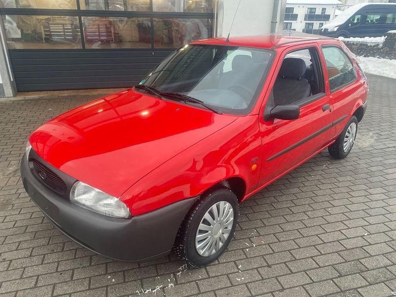 Gebraucht Ford Fiesta 50 PS (36 kW) 1996 Rot Limousine