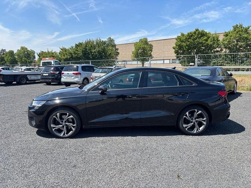 Gebraucht Audi A3 Basis 150 PS (110 kW) 2020 Mythosschwarz metallic Limousine