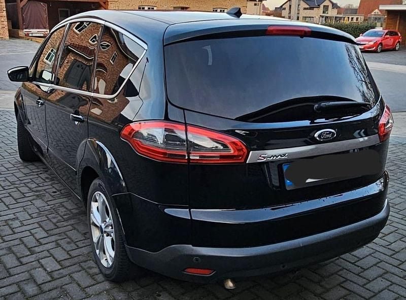 Gebraucht Ford S-MAX Titanium 163 PS (119 kW) 2011 Schwarz Van / Kleinbus
