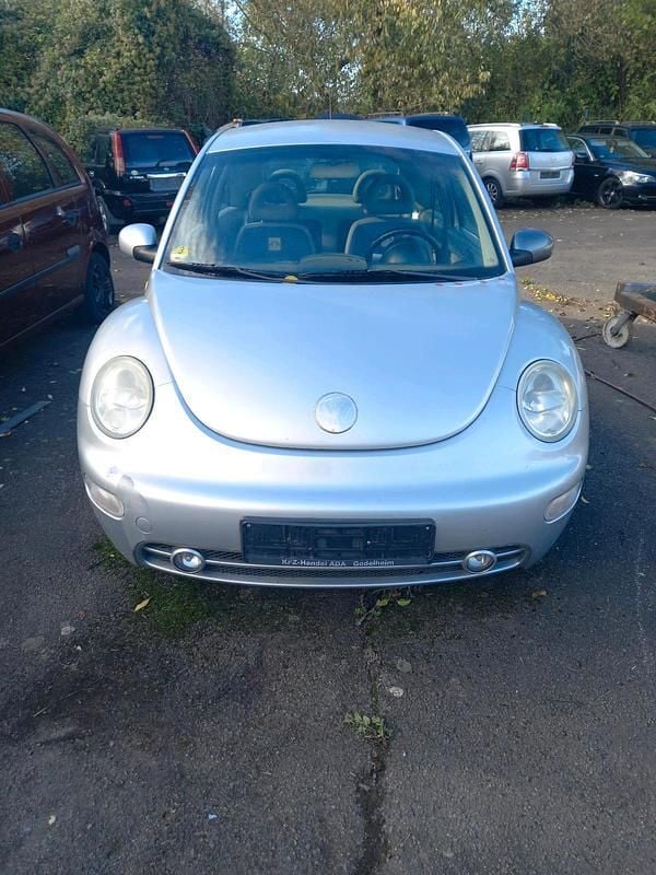 Silber Gebraucht 2002 VW Beetle Limousine | 1.000 € (Superpreis) - Bild 1/4