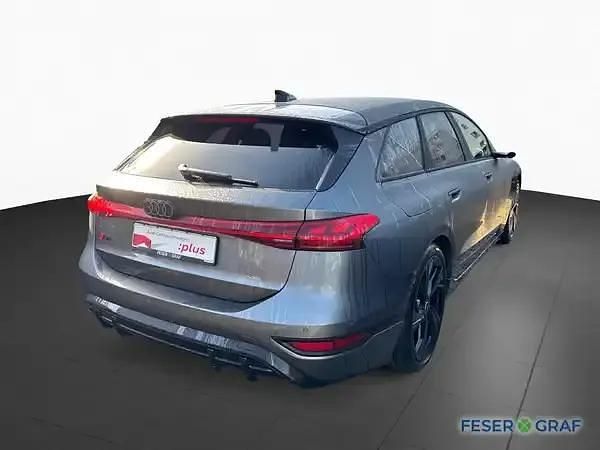 Gebraucht Audi S6 Basis 503 PS (369 kW) 2025 Daytonagrau perleffekt Kombi