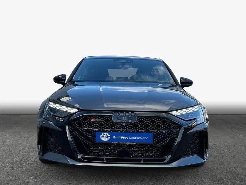 Gebraucht Audi RS3 Sportback Comfort 400 PS (294 kW) 2026 Grau Kleinwagen