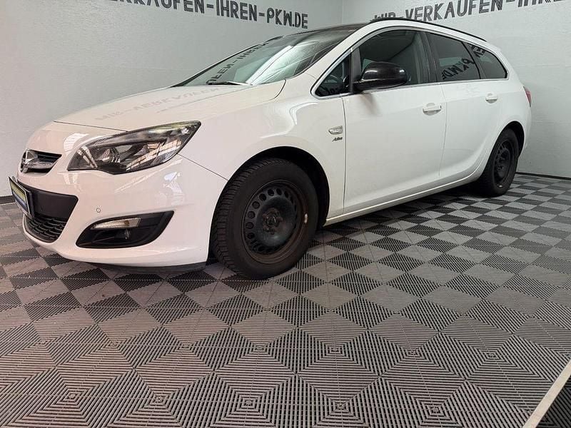 Weiß Gebraucht 2014 Opel Astra Active Kombi | 3.999 € (Guter Preis) - Bild 1/4