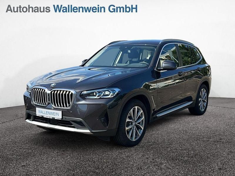 Grau Gebraucht 2024 BMW X3 Sport Line SUV | 49.900 € (Guter Preis) - Bild 1/4
