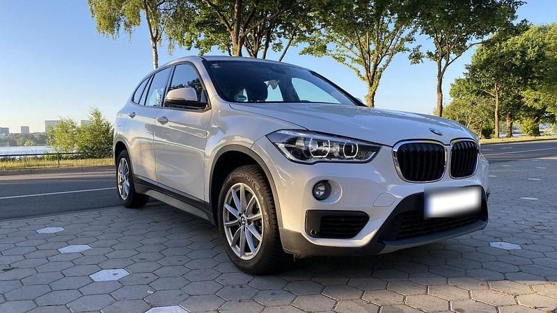 Gebraucht BMW X1 Advantage 231 PS (169 kW) 2016 Weiß SUV