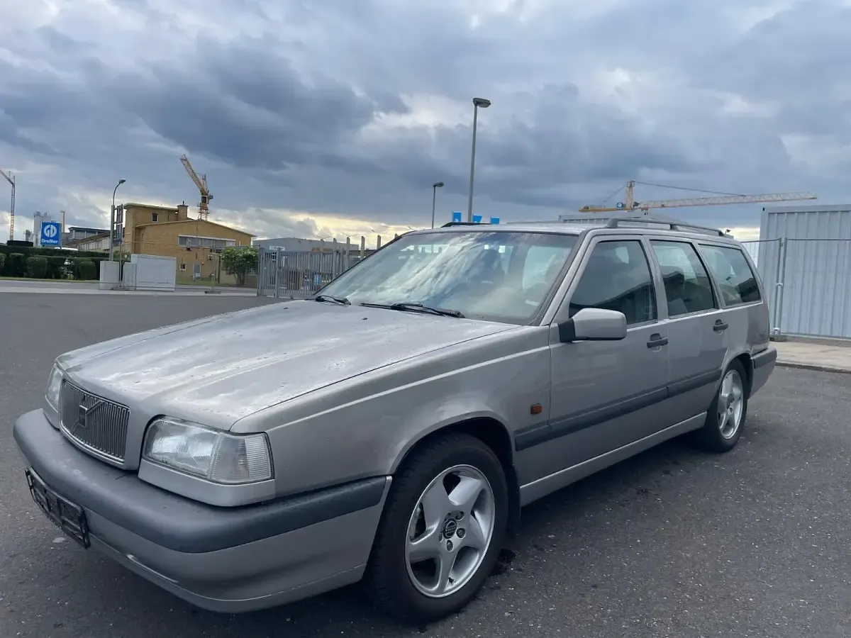 Gebraucht Volvo 850 144 PS (105 kW) 1996 Grau Kombi