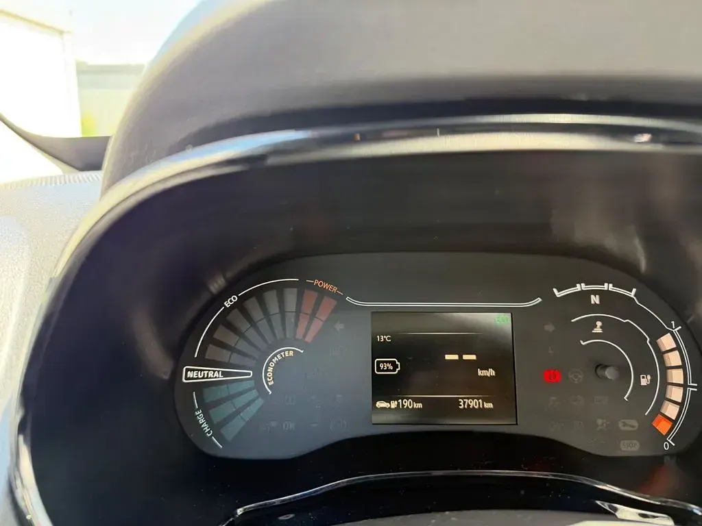 Gebraucht Dacia Spring Essentiel 33 kW (45 PS) 2022 Schwarz Kleinwagen
