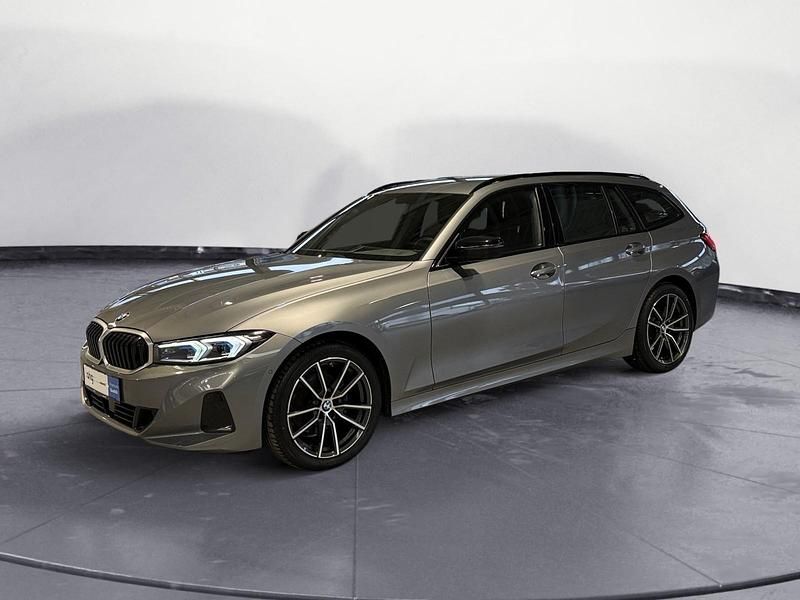 Gebraucht BMW 320 190 PS (139 kW) 2022 Grau Kombi