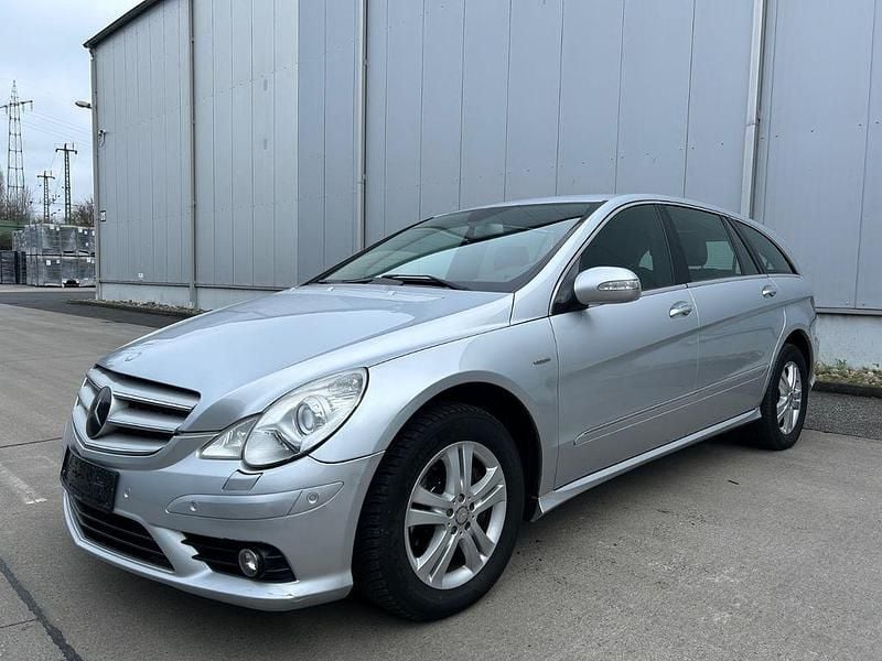 Gebraucht Mercedes R280 Edition 190 PS (139 kW) 2008 Silber Van / Kleinbus