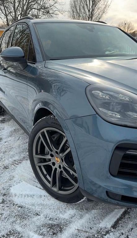 Gebraucht Porsche Cayenne 441 PS (324 kW) 2018 Blau SUV