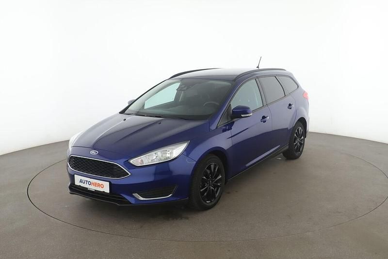 Blau Gebraucht 2016 Ford Focus Trend Kombi | 9.140 € (Fairer Preis) - Bild 1/3