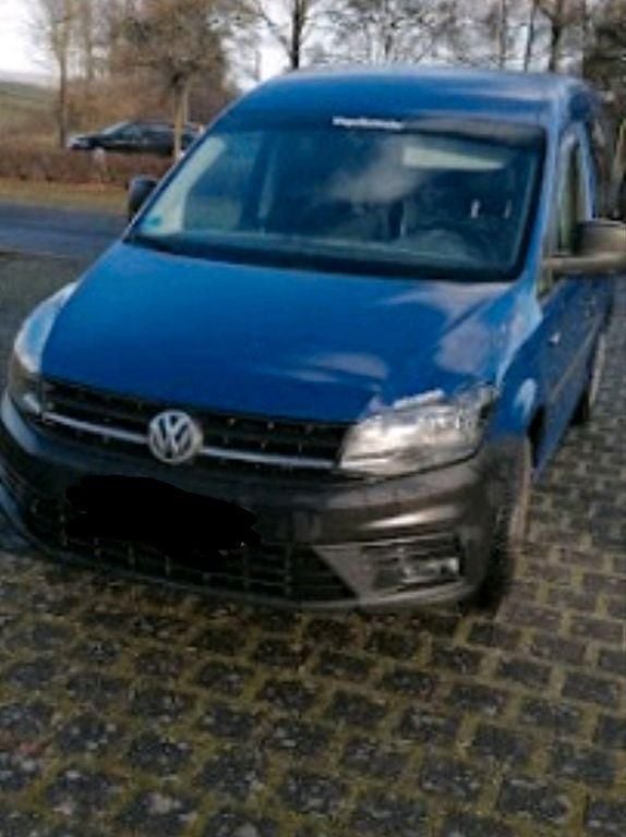 Second-hand VW Caddy 75 CP (55 kW) 2016 Albastru Monovolum