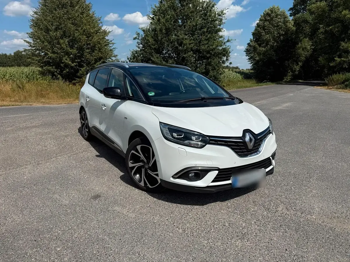 Gebraucht Renault Grand Scénic IV Bose Edition 131 PS (96 kW) 2017 Weiß Van / Kleinbus