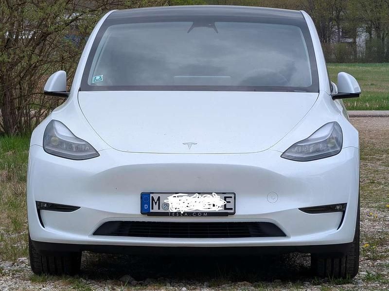 Gebraucht Tesla Model Y 378 kW (514 PS) 2023 Weiß SUV