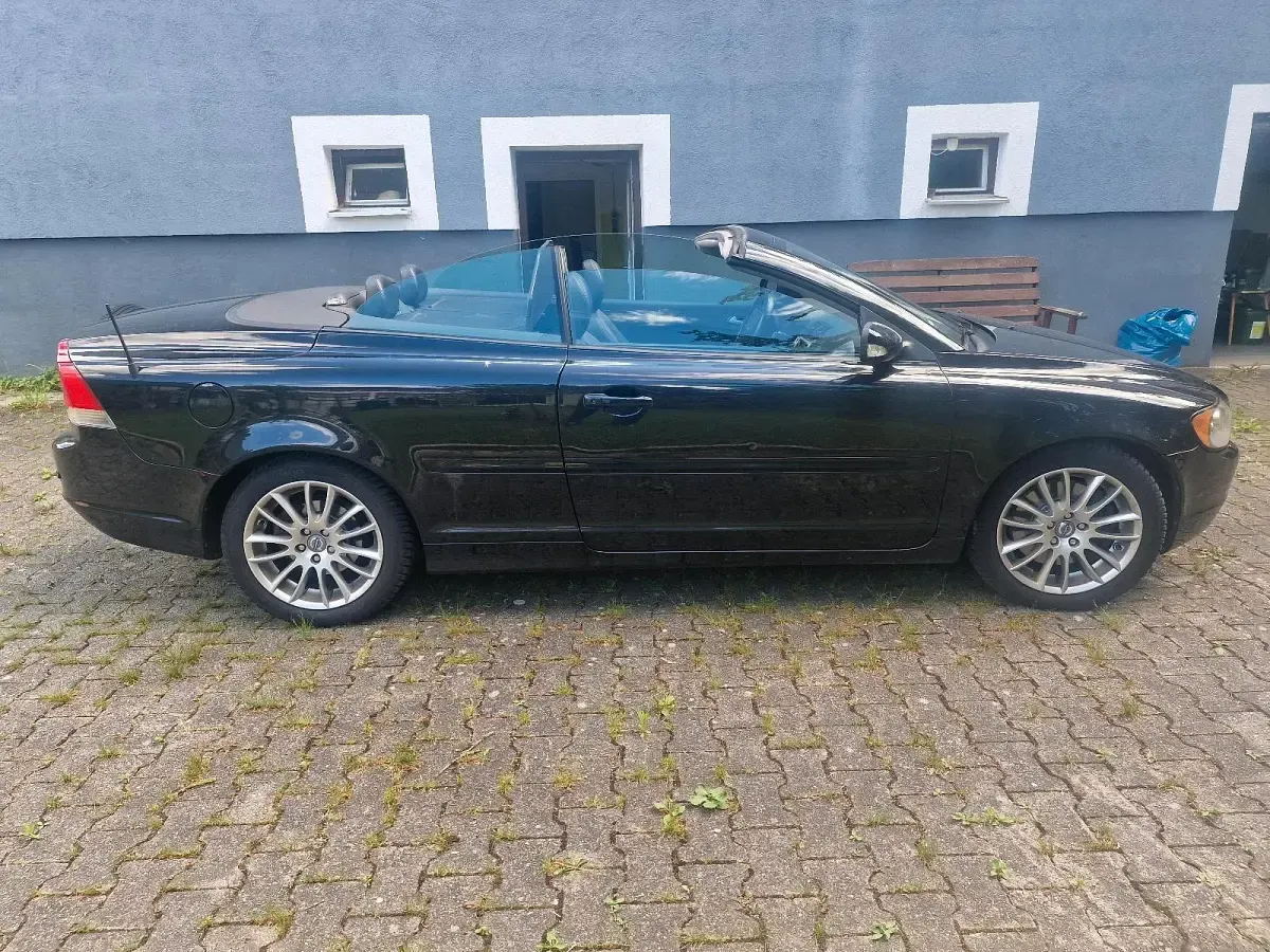 Gebraucht Volvo C70 170 PS (125 kW) 2006 Schwarz Cabrio