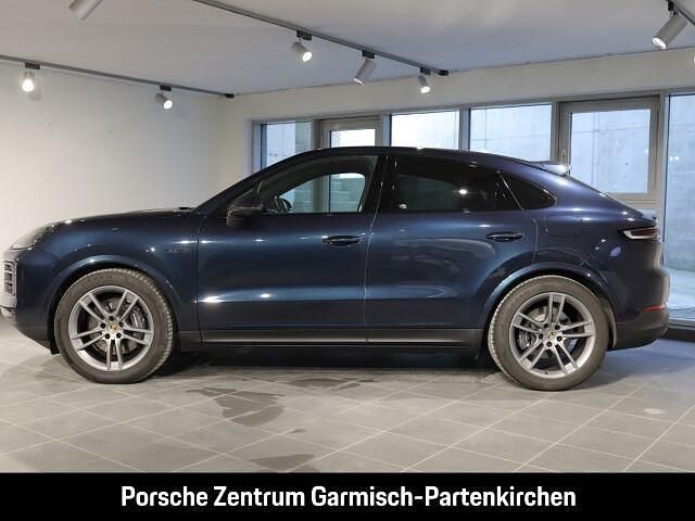 Gebraucht Porsche Cayenne 470 PS (345 kW) 2023 Algarveblaumetallic SUV