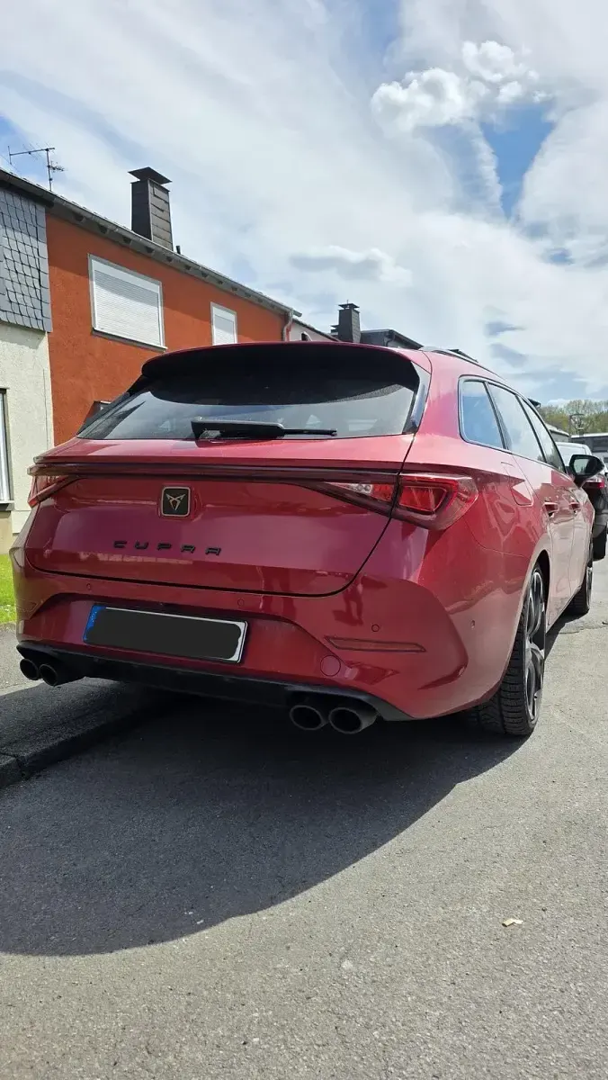 Gebraucht Cupra Leon VZ 310 PS (228 kW) 2023 Rot Kombi