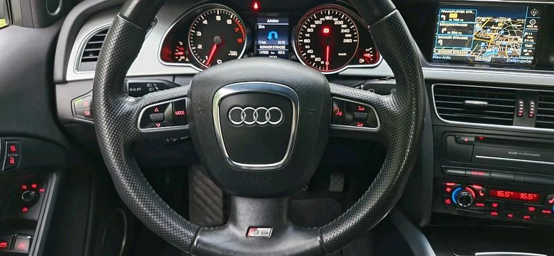 Silber Gebraucht 2009 Audi A5 Cabriolet S-Line Cabrio | 5.950 € (Superpreis) - Bild 1/4