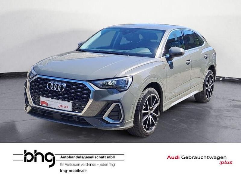 Grau Gebraucht 2020 Audi Q3 SUV | 29.320 € (Fairer Preis) - Bild 1/4