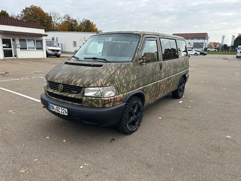 Gebraucht VW Caravelle 102 PS (75 kW) 2003 Grün Van / Kleinbus