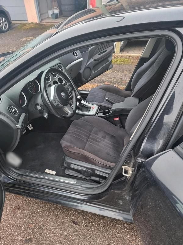 Gebraucht Alfa Romeo 159 209 PS (153 kW) 2010 Schwarz Kombi