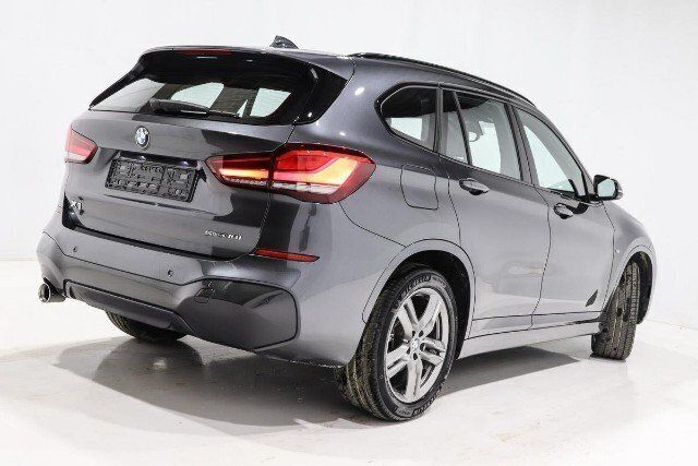 Gebraucht BMW X1 140 PS (102 kW) 2021 Grau SUV