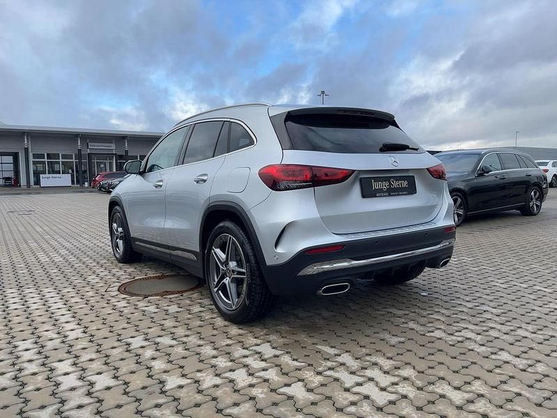 Gebraucht Mercedes GLA250 AMG 224 PS (164 kW) 2022 Silber SUV