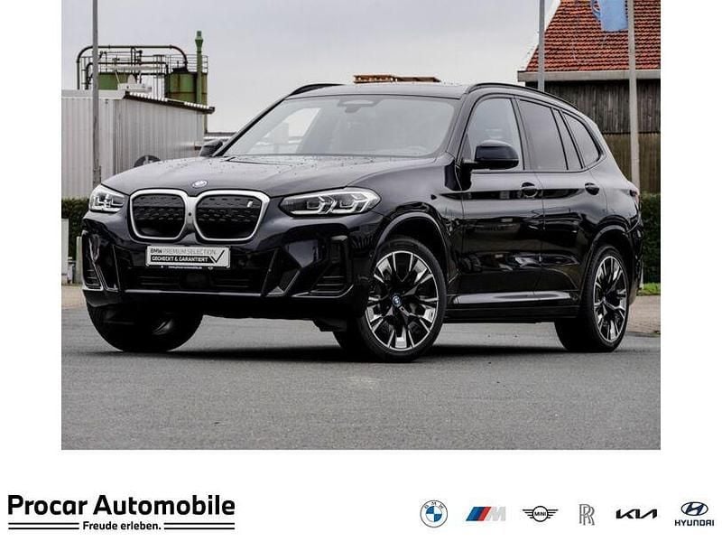 Schwarz Gebraucht 2022 BMW iX3 Impressive SUV | 37.880 € (Guter Preis) - Bild 1/4