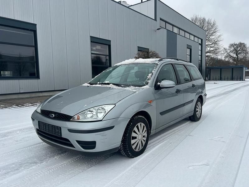 Second-hand Ford Focus 105 CP (77 kW) 2002 Gri Break