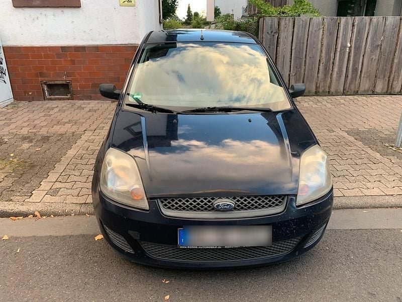 Blau Gebraucht 2007 Ford Fiesta Kleinwagen | 999 € (Fairer Preis) - Bild 1/4