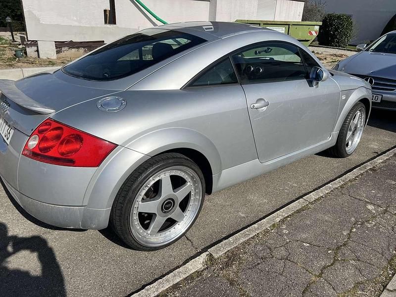 Gebraucht Audi TT 177 PS (130 kW) 1997 Silber Coupé