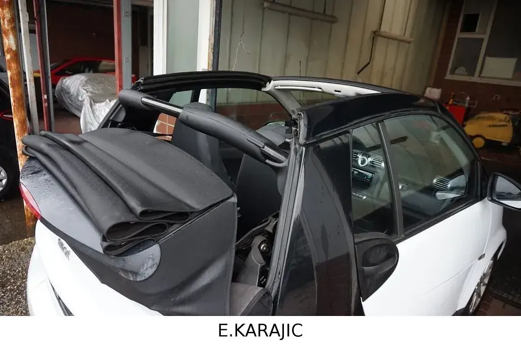Gebraucht Smart ForTwo Cabrio 71 PS (52 kW) 2009 Weiß Cabrio