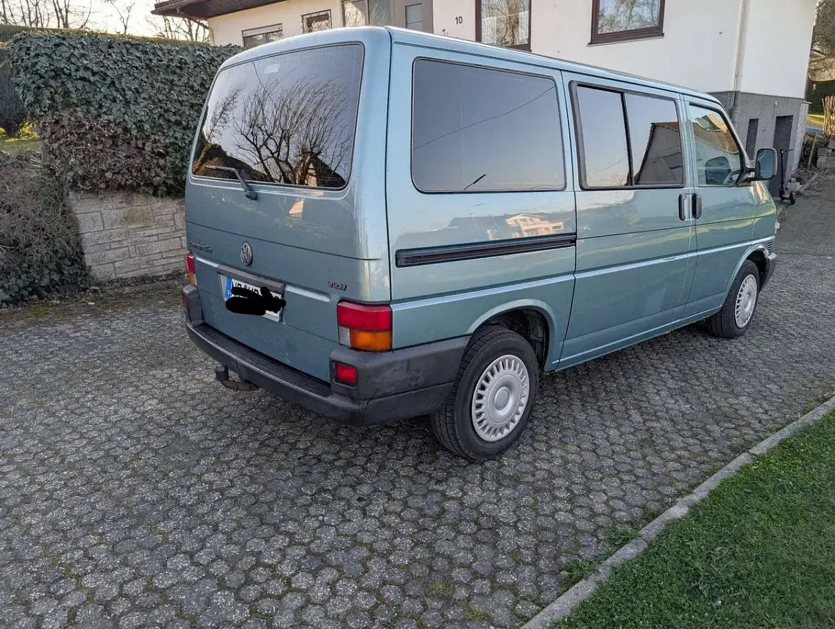 Gebraucht VW Caravelle 102 PS (75 kW) 2003 Van