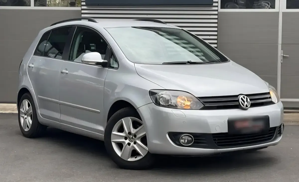 Gebraucht VW Golf VI 122 PS (89 kW) 2009 Silber Limousine