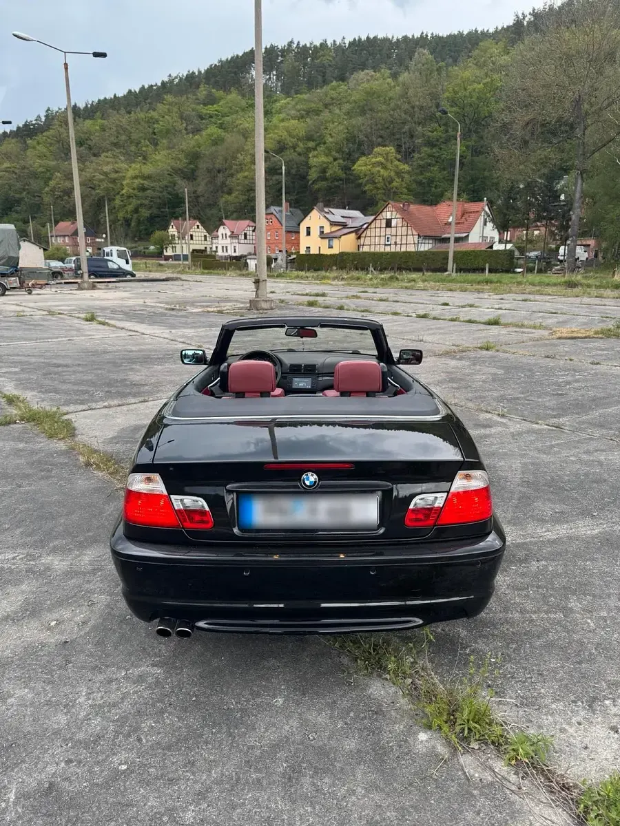 Gebraucht BMW 330 Cabriolet Performance 231 PS (169 kW) 2001 Schwarz Cabrio