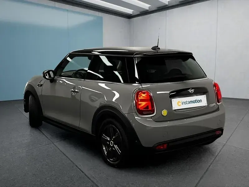 Gebraucht Mini Cooper SE Essential 135 kW (184 PS) 2022 Grau Kleinwagen
