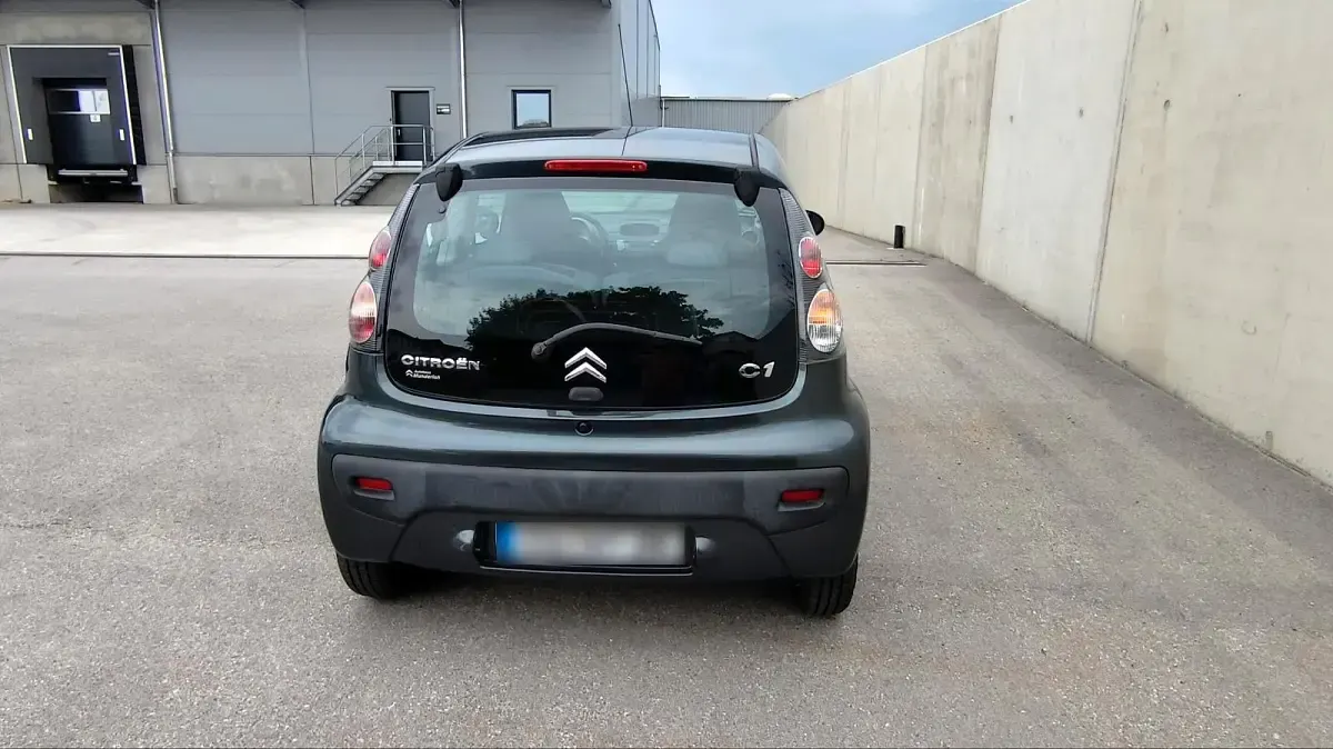 Gebraucht Citroën C1 68 PS (50 kW) 2011 Grau Kleinwagen