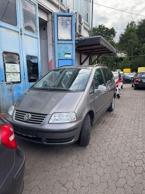 Silber Gebraucht 2007 VW Sharan Van / Kleinbus | 2.300 € (Superpreis) - Bild 1/4