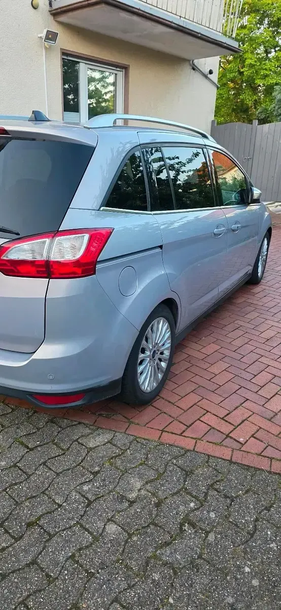 Gebraucht Ford Grand C-Max 140 PS (102 kW) 2011 Grau Van / Kleinbus
