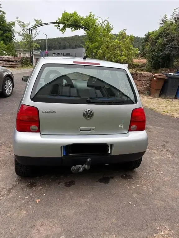 Gebraucht VW Lupo Basis 60 PS (44 kW) 2004 Silber Kleinwagen
