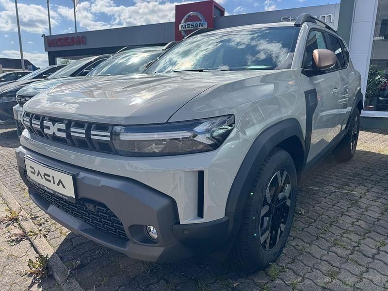 Weiß Neu 2025 Dacia Duster Extreme SUV | 27.425 € (Etwas zu teuer) - Bild 1/4