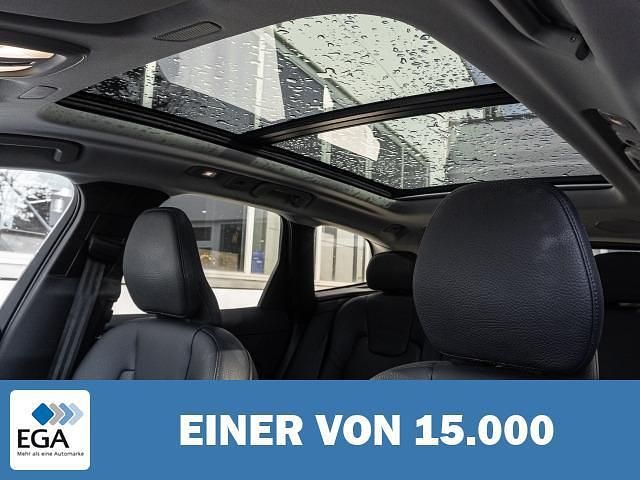 Gebraucht Volvo XC60 Plus 197 PS (144 kW) 2024 Metallic SUV