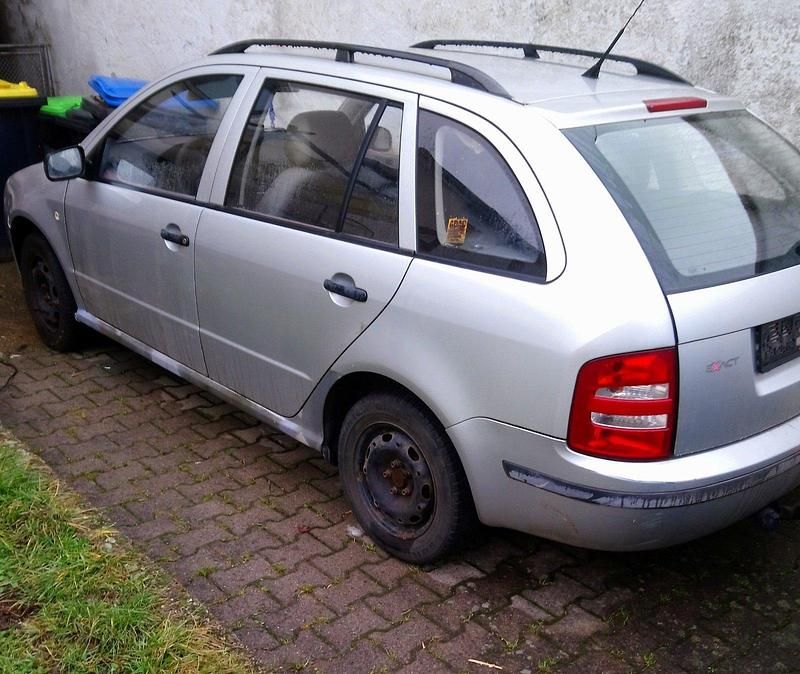 Gebraucht Skoda Fabia 68 PS (50 kW) 2003 Silber Kombi