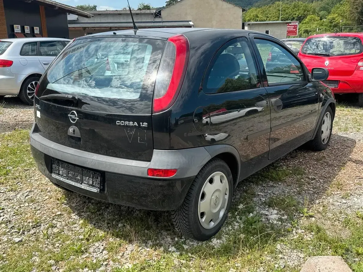 Gebraucht Opel Corsa 75 PS (55 kW) 2001 Schwarz Kleinwagen