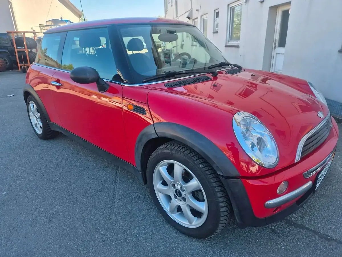 Second-hand Mini ONE 2003 Roșu Hatchback