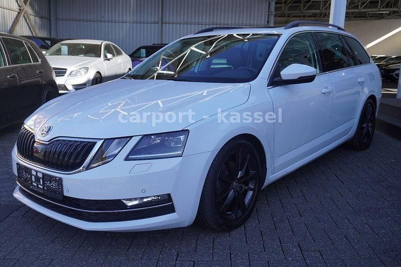 Gebraucht Skoda Octavia Style 150 PS (110 kW) 2017 Weiß Kombi
