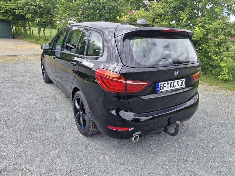 Gebraucht BMW 216 Gran Tourer Advantage 116 PS (85 kW) 2019 Schwarz Van / Kleinbus