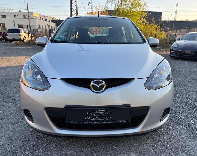 Gebraucht Mazda 2 Independence 86 PS (63 kW) 2007 Grau Kleinwagen
