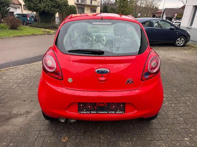 Gebraucht Ford Ka 69 PS (50 kW) 2014 Rot Kleinwagen